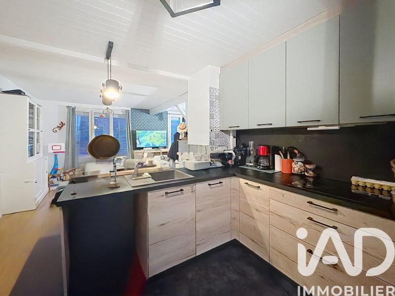 Maison - 98 m² - 5 pièces