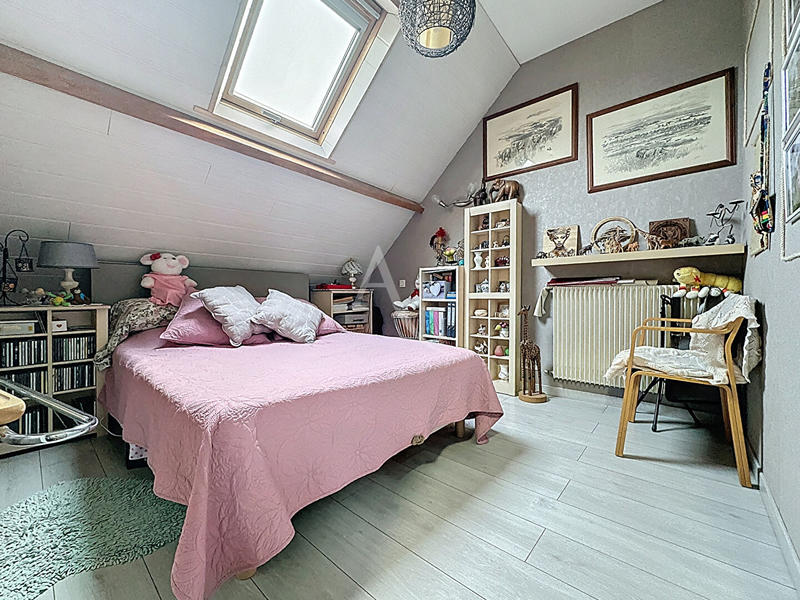 Maison - 98 m² - 5 pièces