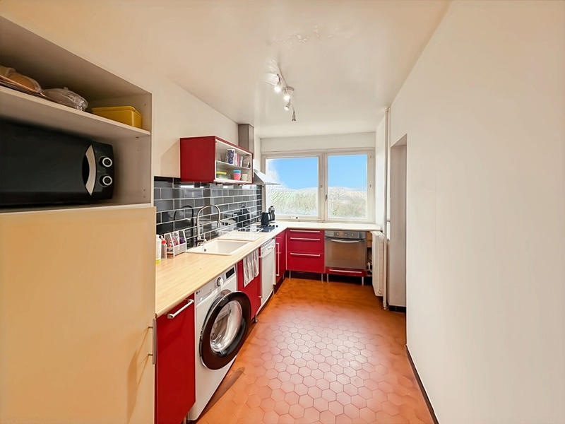 Appartement - 107 m² - 5 pièces