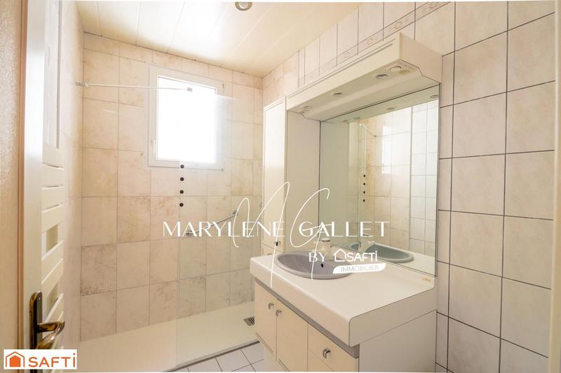 Maison - 90 m² - 5 pièces