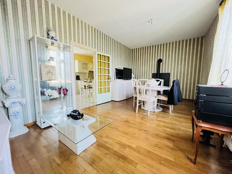 Maison - 85 m² - 4 pièces