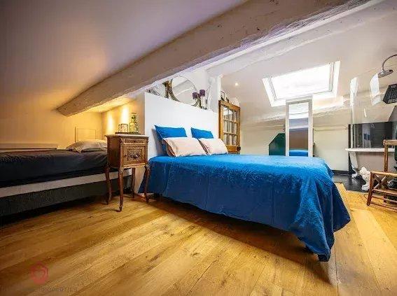 Maison chambre d'hôtes - 380 m²