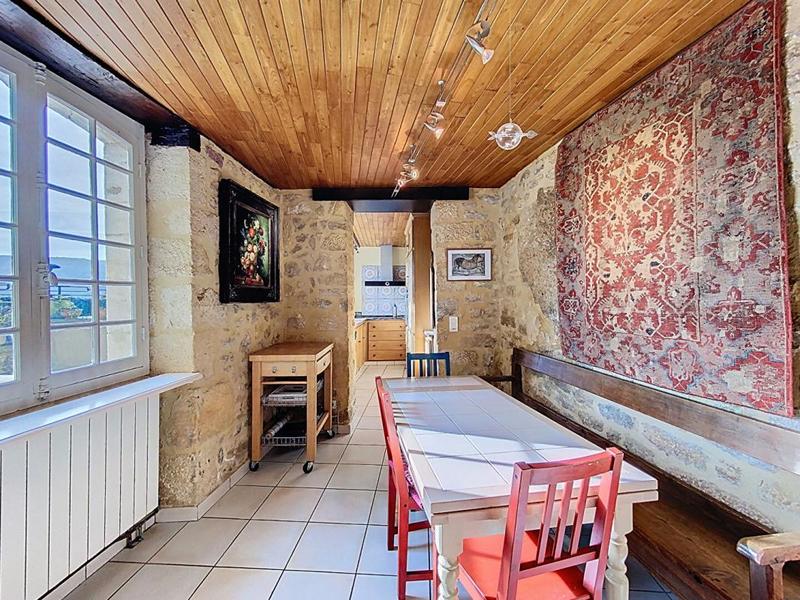 Maison - 260 m² - 10 pièces