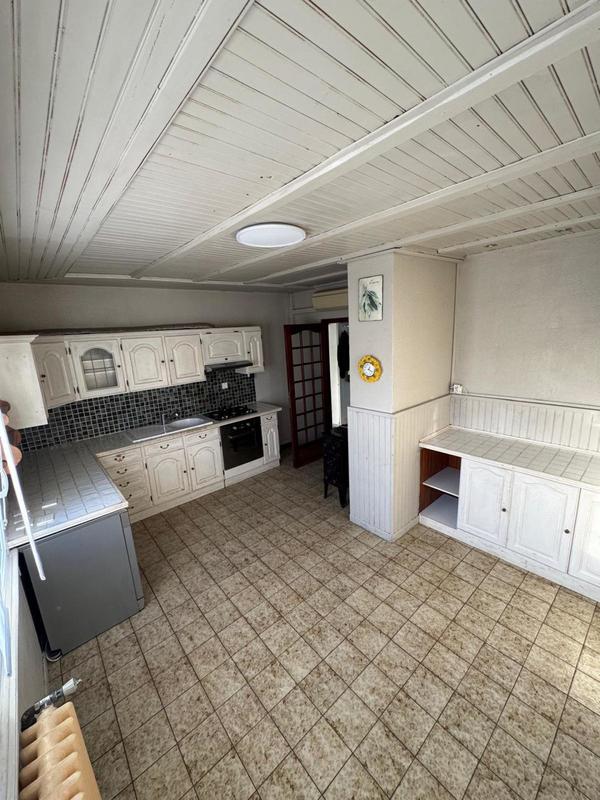 Maison - 164 m² - 5 pièces