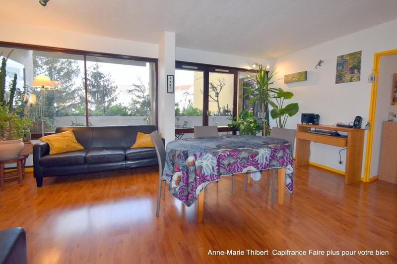 Appartement - 92 m² - 4 pièces