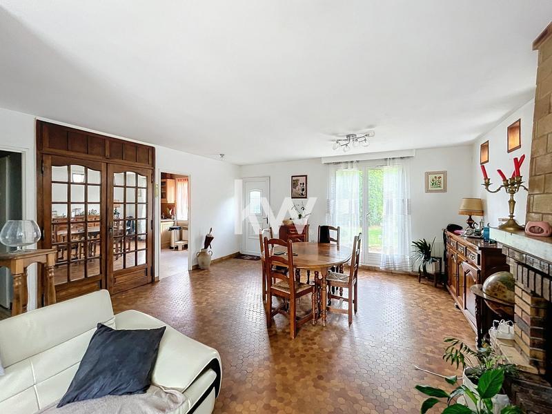 Pavillon - 110 m² - 6 pièces