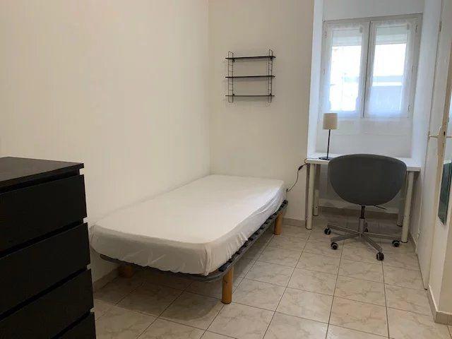 Immeuble - 6 pièces