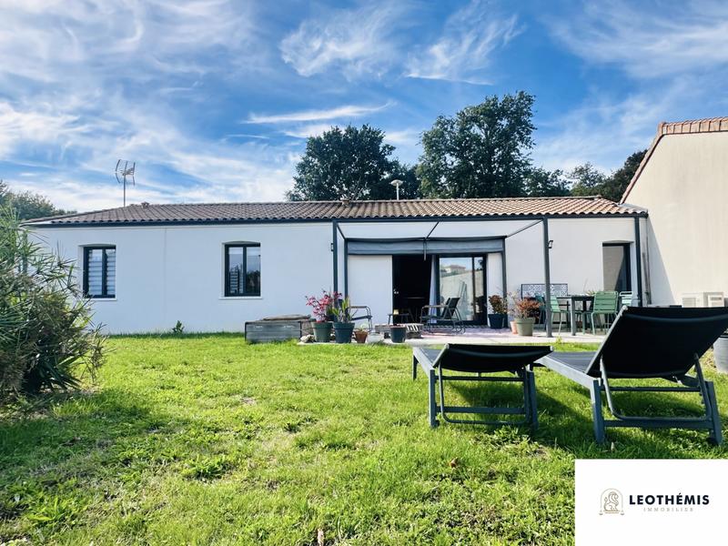 Maison - 110 m² - 5 pièces