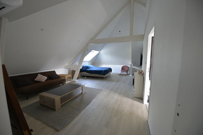 Maison - 166 m² - 8 pièces