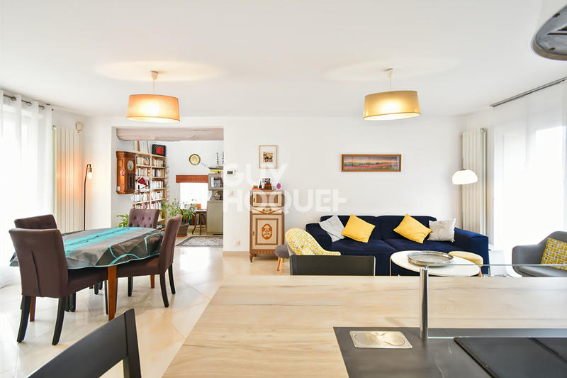 Maison - 131 m² - 6 pièces