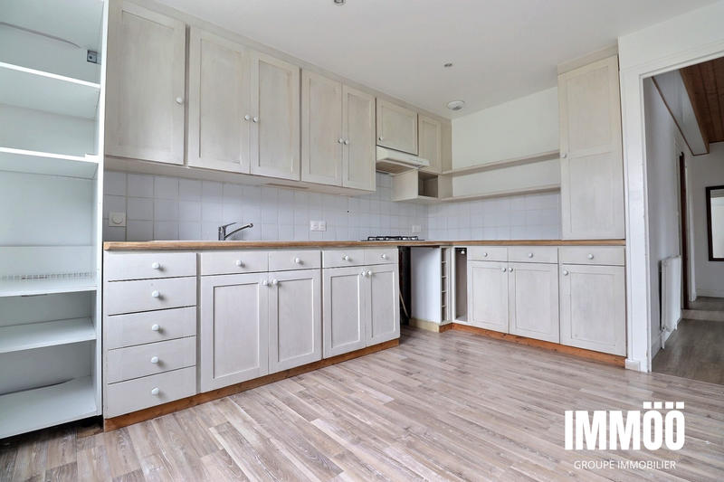 Maison - 150 m² - 7 pièces