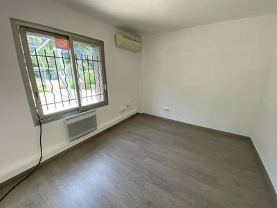 Local commercial - 54 m²