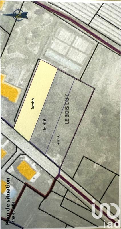 Terrain - 896 m²