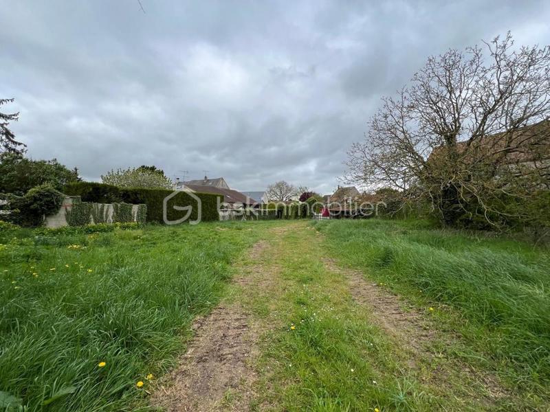 Terrain constructible - 950 m²