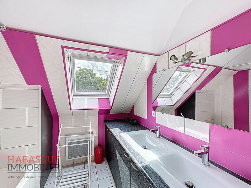 Maison - 131 m² - 7 pièces