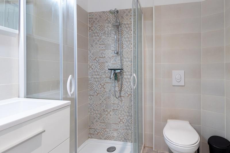 Maison ancienne - 293 m² - 14 pièces