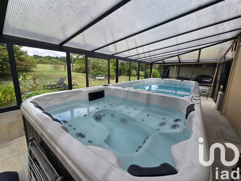 Maison de campagne - 250 m² - 10 pièces