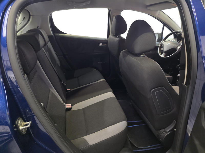 Peugeot 207 -  1.4 HDi 70 Cv Style