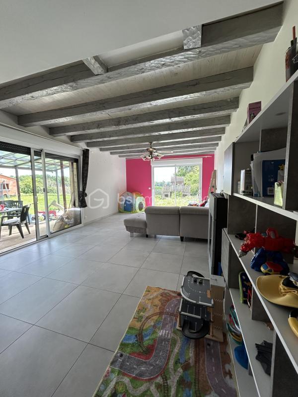 Maison - 120 m² - 4 pièces