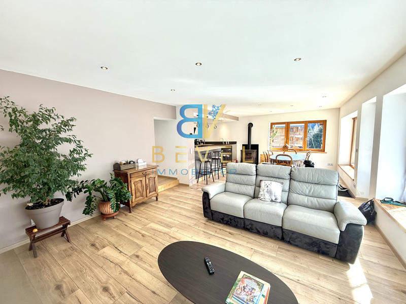 Châlet - 117 m² - 4 pièces