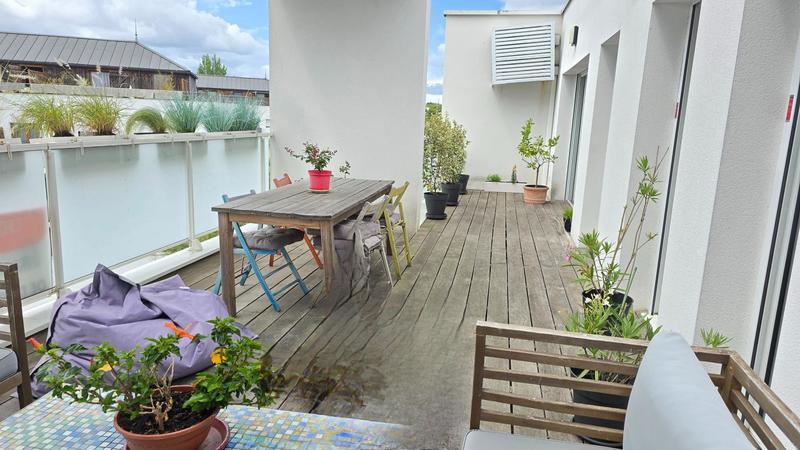 Appartement - 104 m² - 4 pièces