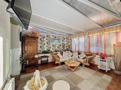 Maison - 195 m² - 8 pièces