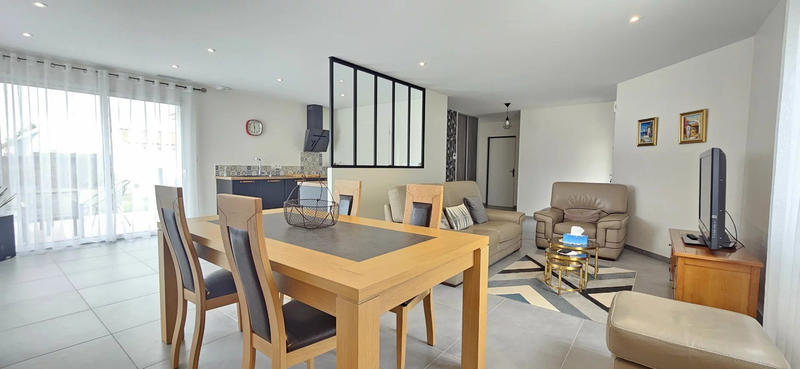 Maison - 121 m² - 5 pièces