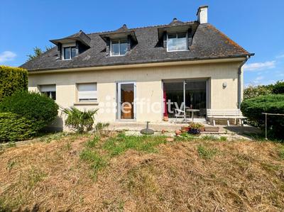 Maison - 178 m² - 6 pièces