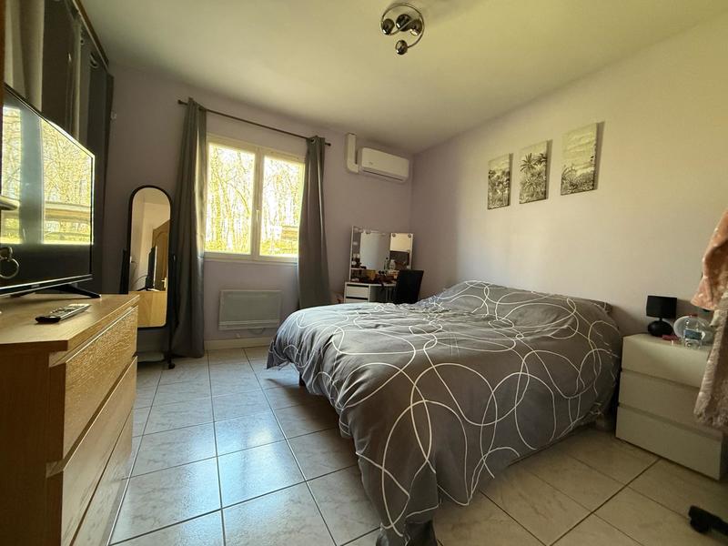 Maison - 236 m² - 10 pièces