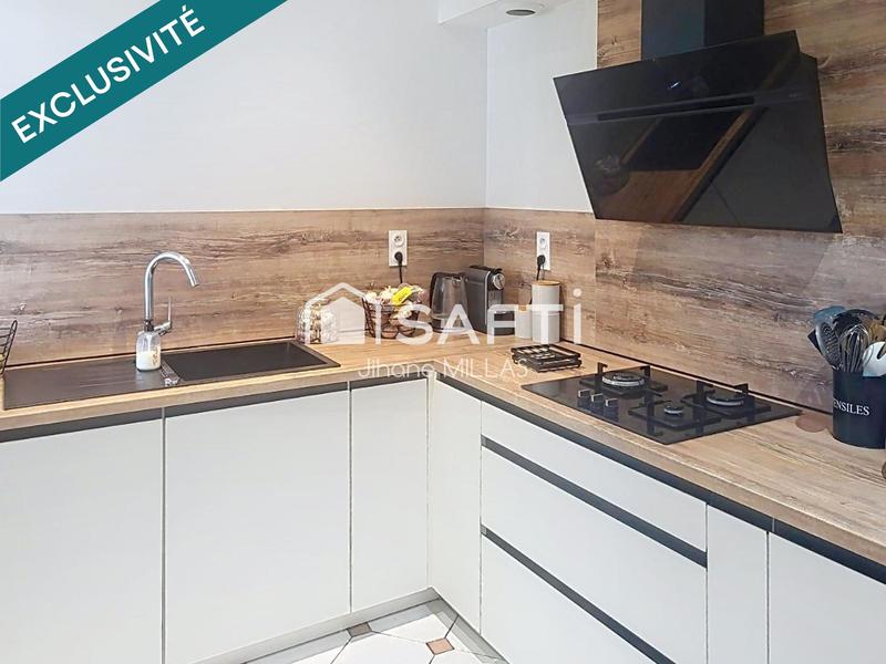 Maison - 301 m² - 11 pièces