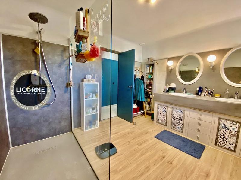 Villa - 195 m² - 7 pièces