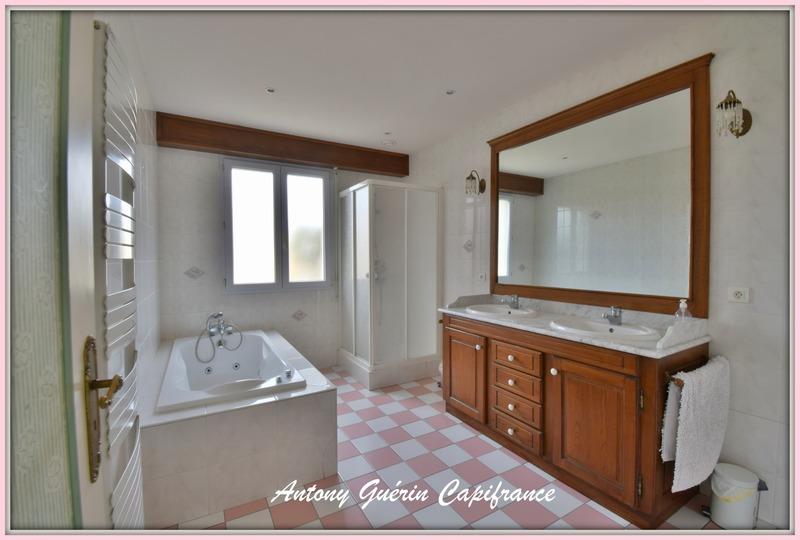 Maison - 103 m² - 5 pièces