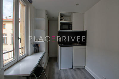Appartement - 9 m² - 1 pièce