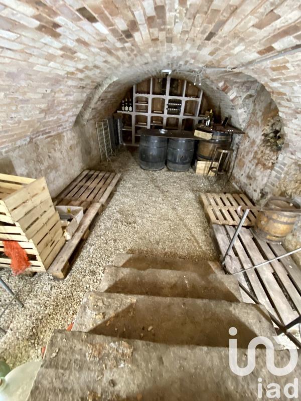 Maison de village - 487 m² - 13 pièces