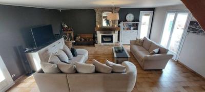 Maison - 200 m² - 6 pièces