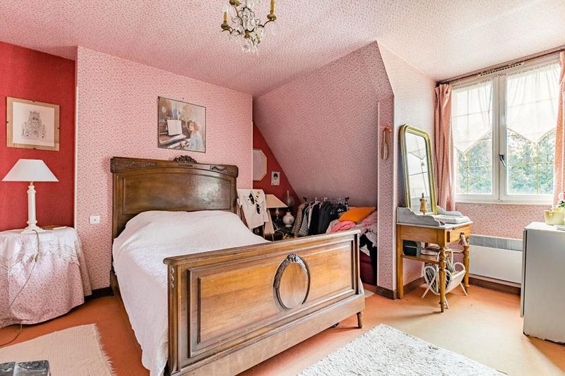 Maison - 216 m² - 6 pièces