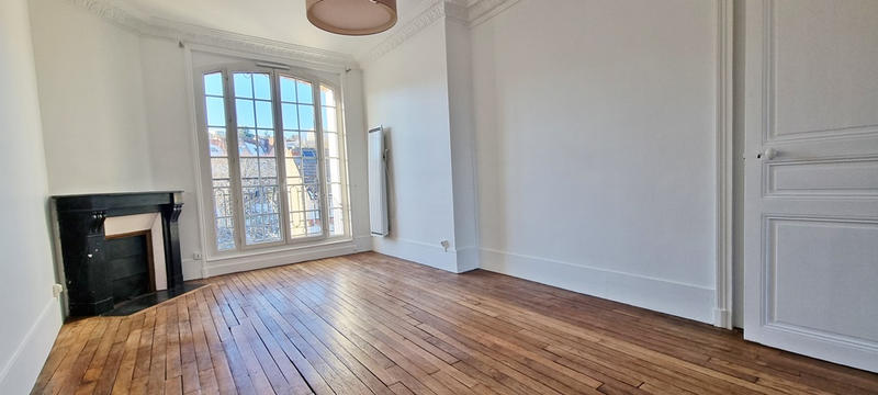 Appartement - 80 m² - 4 pièces