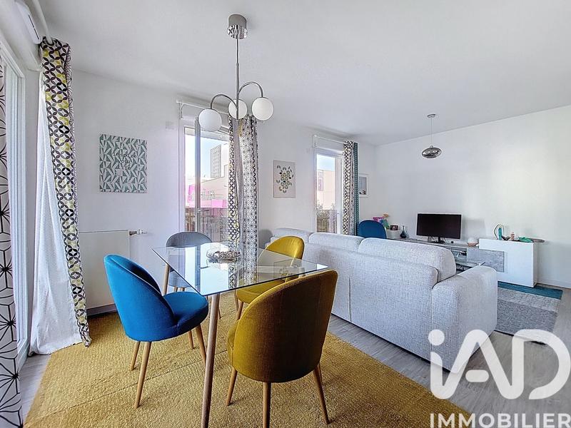 Appartement - 65 m² - 3 pièces