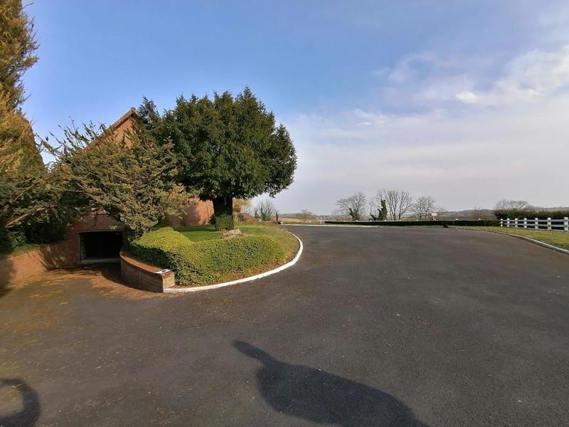 Pavillon - 192 m² - 8 pièces