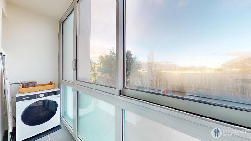 Appartement - 61 m² - 4 pièces