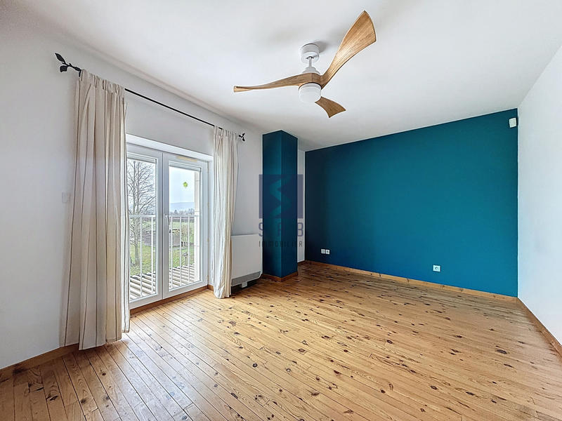 Maison - 165 m² - 6 pièces