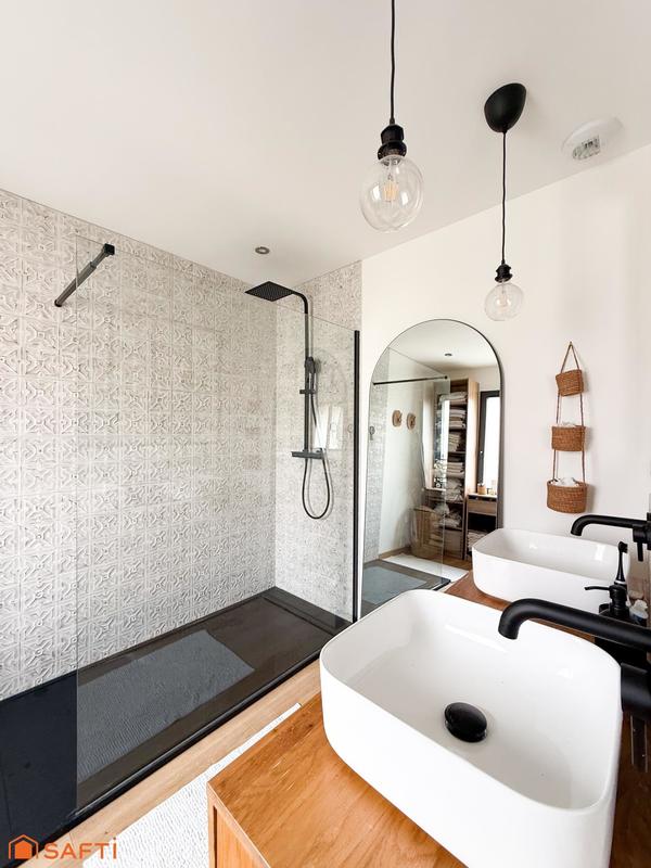 Maison - 132 m² - 5 pièces