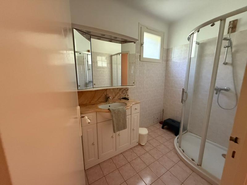 Maison - 93 m² - 5 pièces