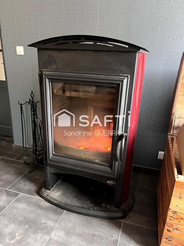 Maison - 227 m² - 9 pièces