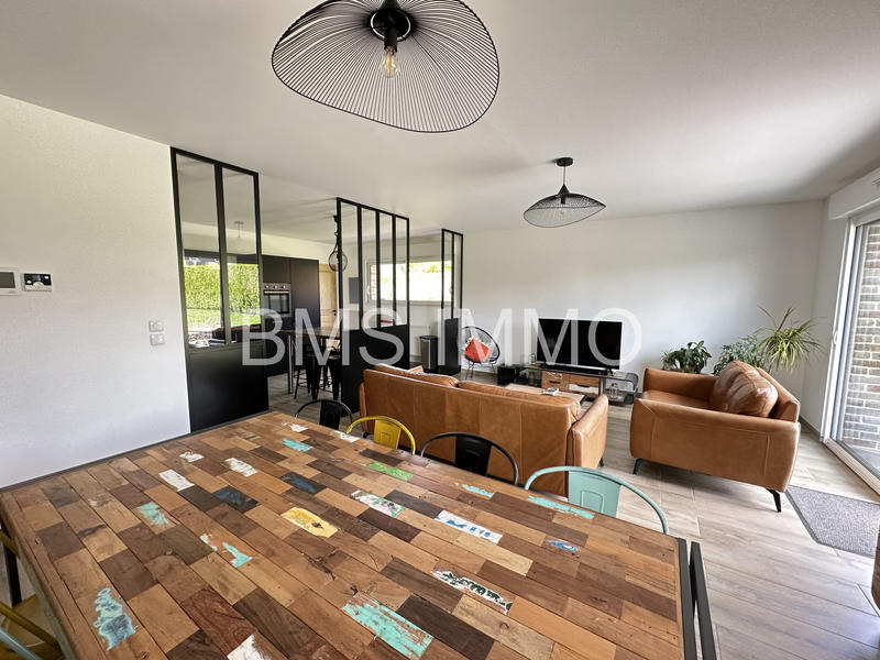 Maison - 108 m² - 4 pièces