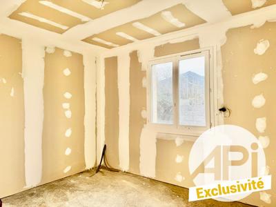 Maison - 170 m² - 8 pièces