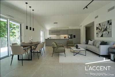 Appartement - 140 m² - 4 pièces