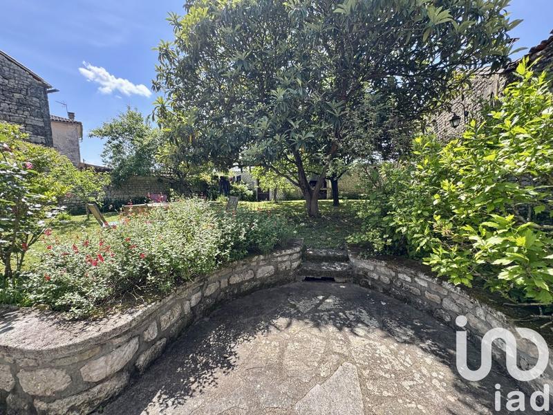 Maison - 240 m² - 7 pièces