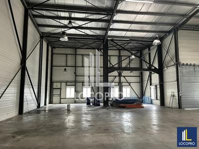 Local d'activité / Entrepôt - 500 m²