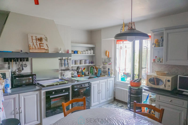 Maison - 193 m² - 6 pièces